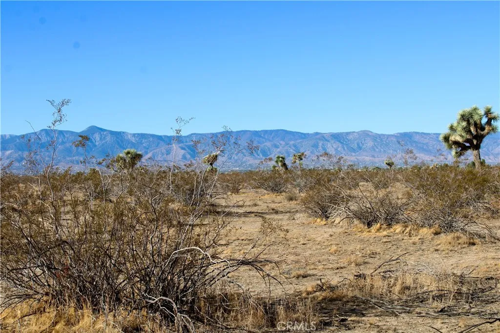 11 Sacramento Road Phelan, CA 92371 - Photo 11 of 13 a view of a city