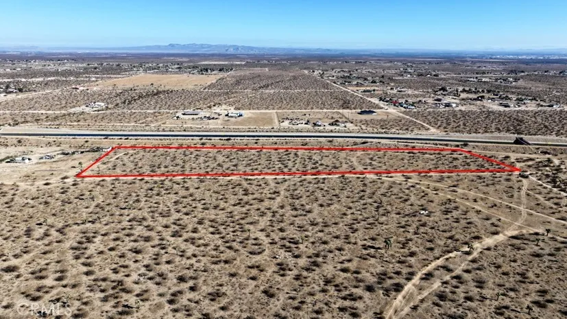 11 Sacramento Road Phelan, CA 92371 - Photo 2 of 13