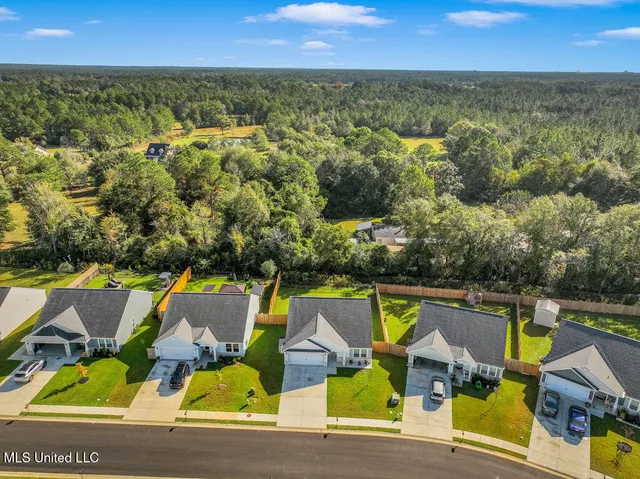 $1,950 | 14458 Quail Ridge Drive, Gulfport, MS 39503