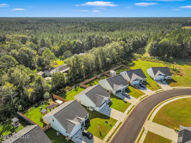 $1,950 | 14458 Quail Ridge Drive, Gulfport, MS 39503