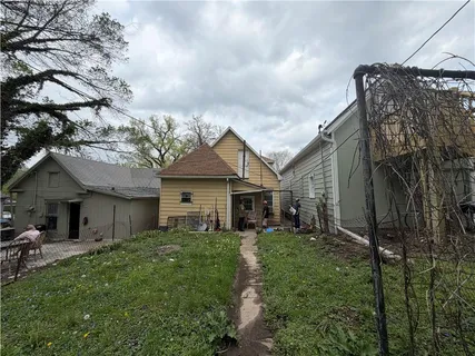$100,000 | 831 Reynolds Avenue, Kansas City, KS 66101