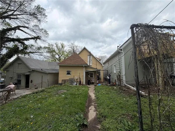 $100,000 | 831 Reynolds Avenue, Kansas City, KS 66101
