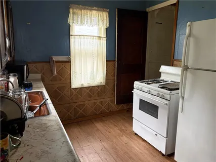 $100,000 | 831 Reynolds Avenue, Kansas City, KS 66101