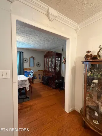 $378,500 | 102 Oakwood Drive, Clinton, TN 37716