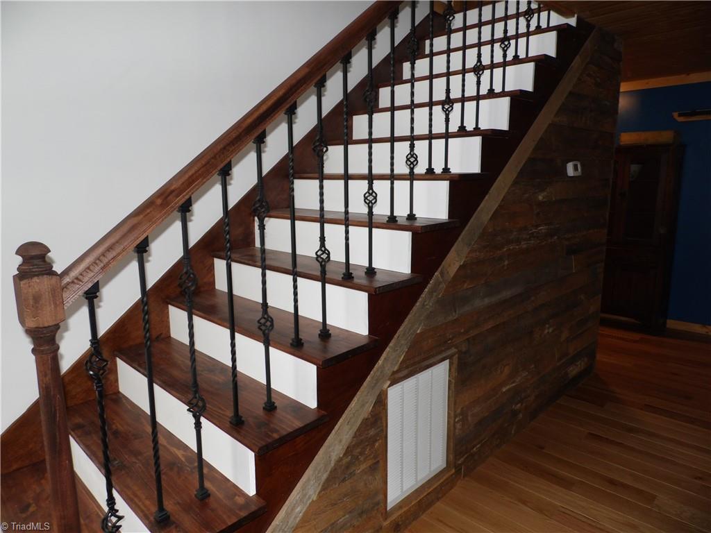 934 Lazy Branch Road Ennice, NC 28623 - Photo 17 of 48 Gallery Image 17