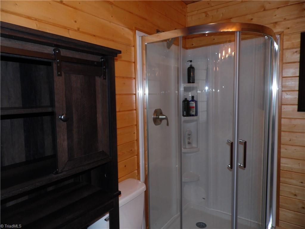 934 Lazy Branch Road Ennice, NC 28623 - Photo 22 of 48 Gallery Image 22
