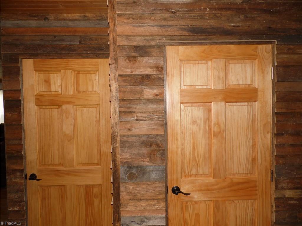 934 Lazy Branch Road Ennice, NC 28623 - Photo 31 of 48 Gallery Image 31