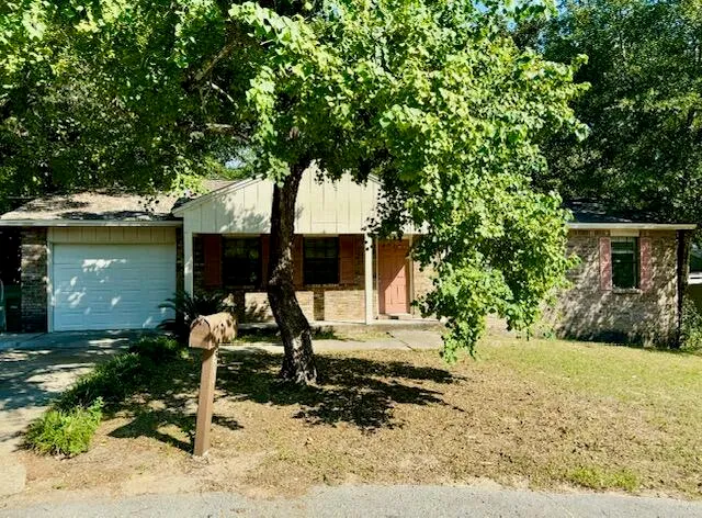 $2,000 | 511 Maple Avenue, Niceville, FL 32578