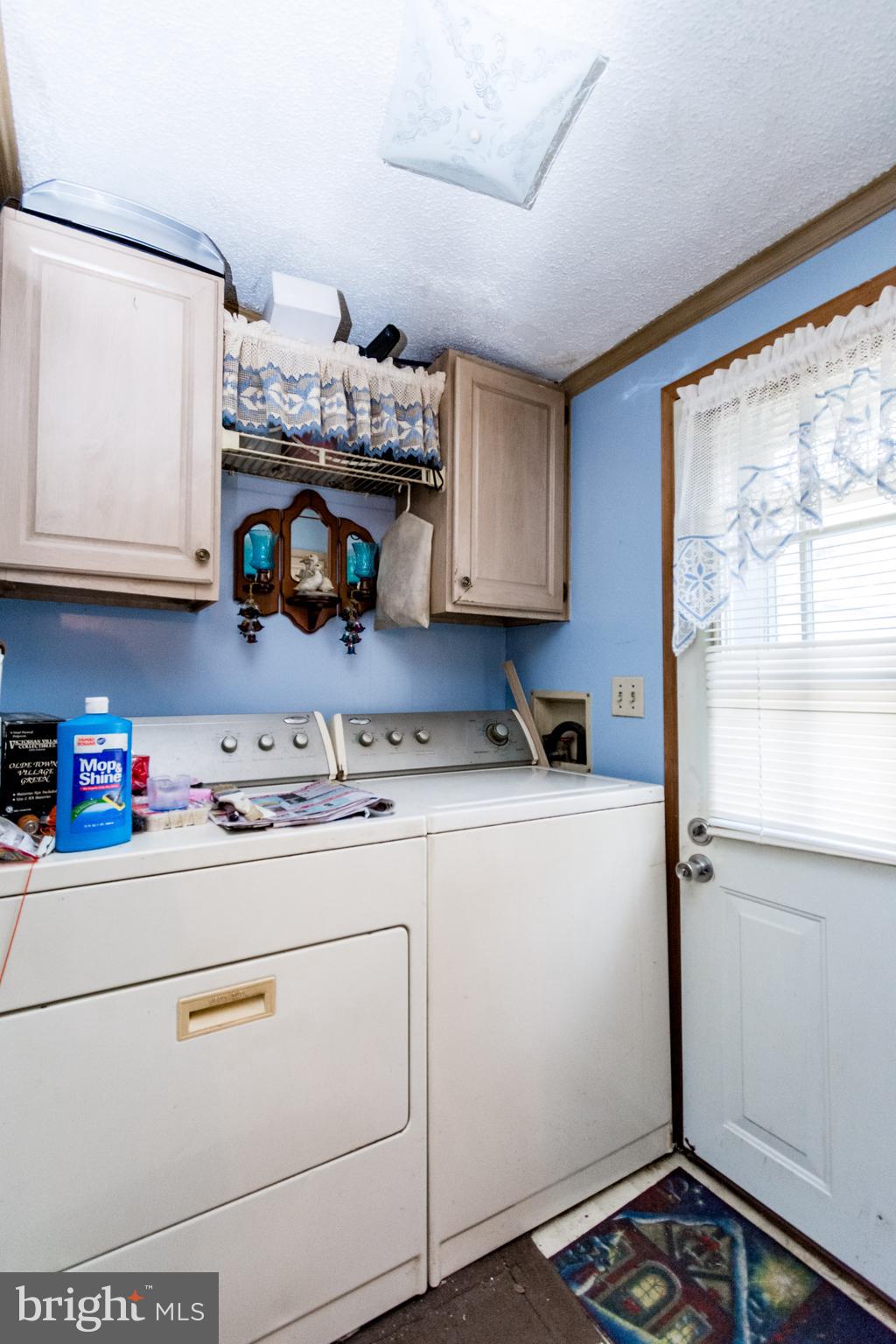 2293 Fords Corner Road Hartly, DE 19953 - Photo 27 of 47 a utility room with closet dryer and washer