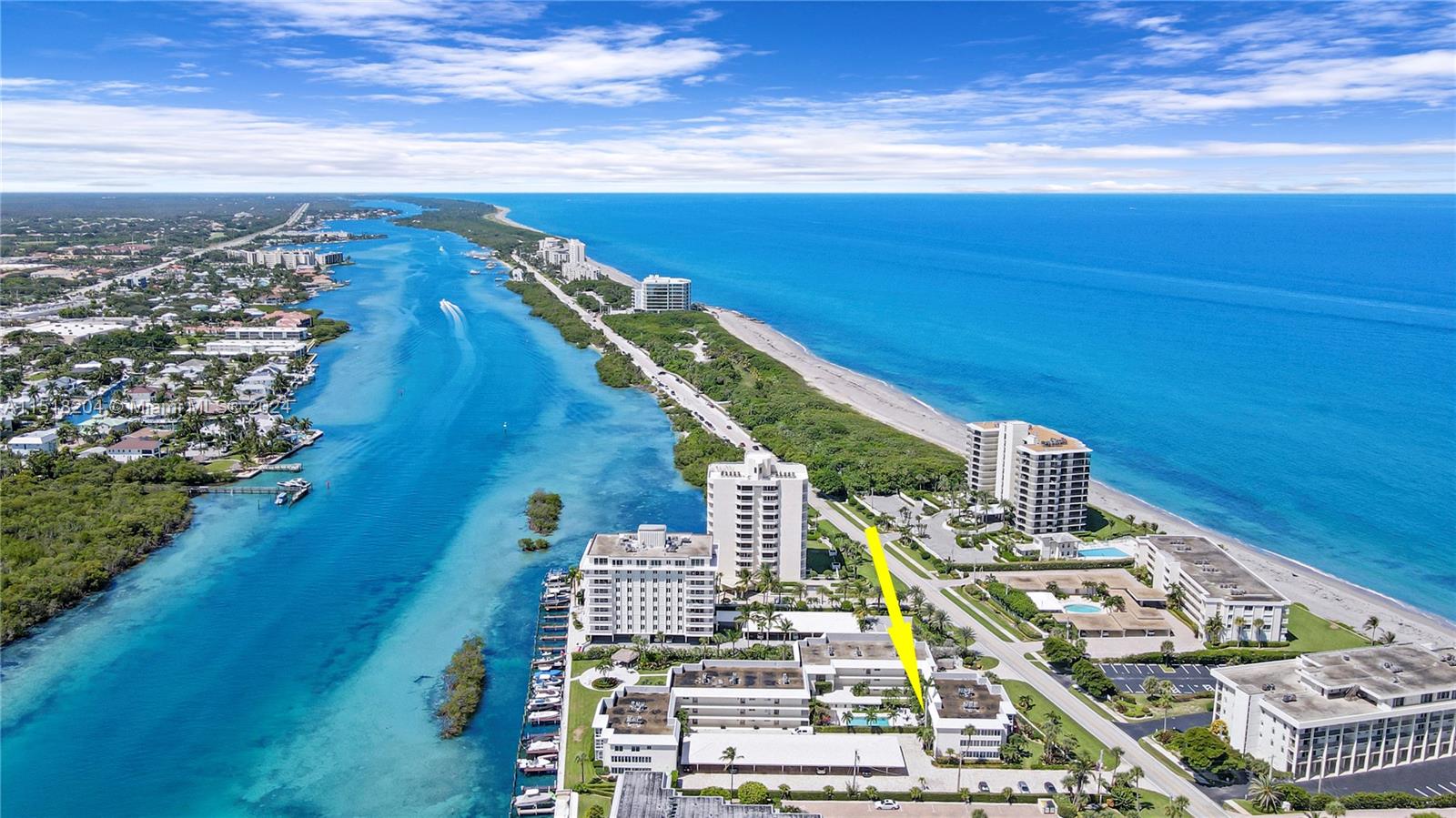 325 South Beach Road, Unit 201 Tequesta, FL 33469 - Photo 4 of 19 Gallery Image 4