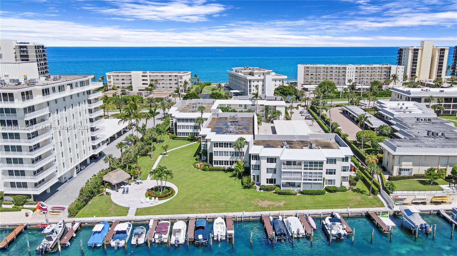 325 South Beach Road, Unit 201 Tequesta, FL 33469 - Photo 9 of 19 Gallery Image 9
