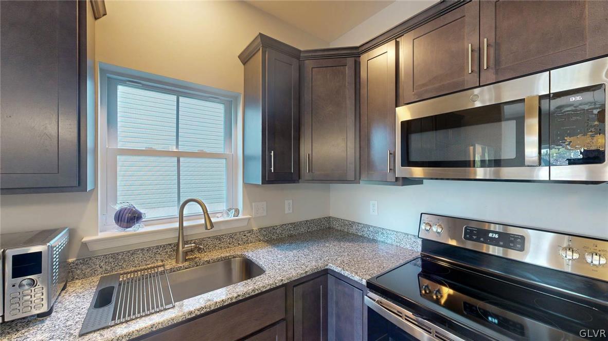 1408 Arch Street Emmaus, PA 18049 - Photo 8 of 39