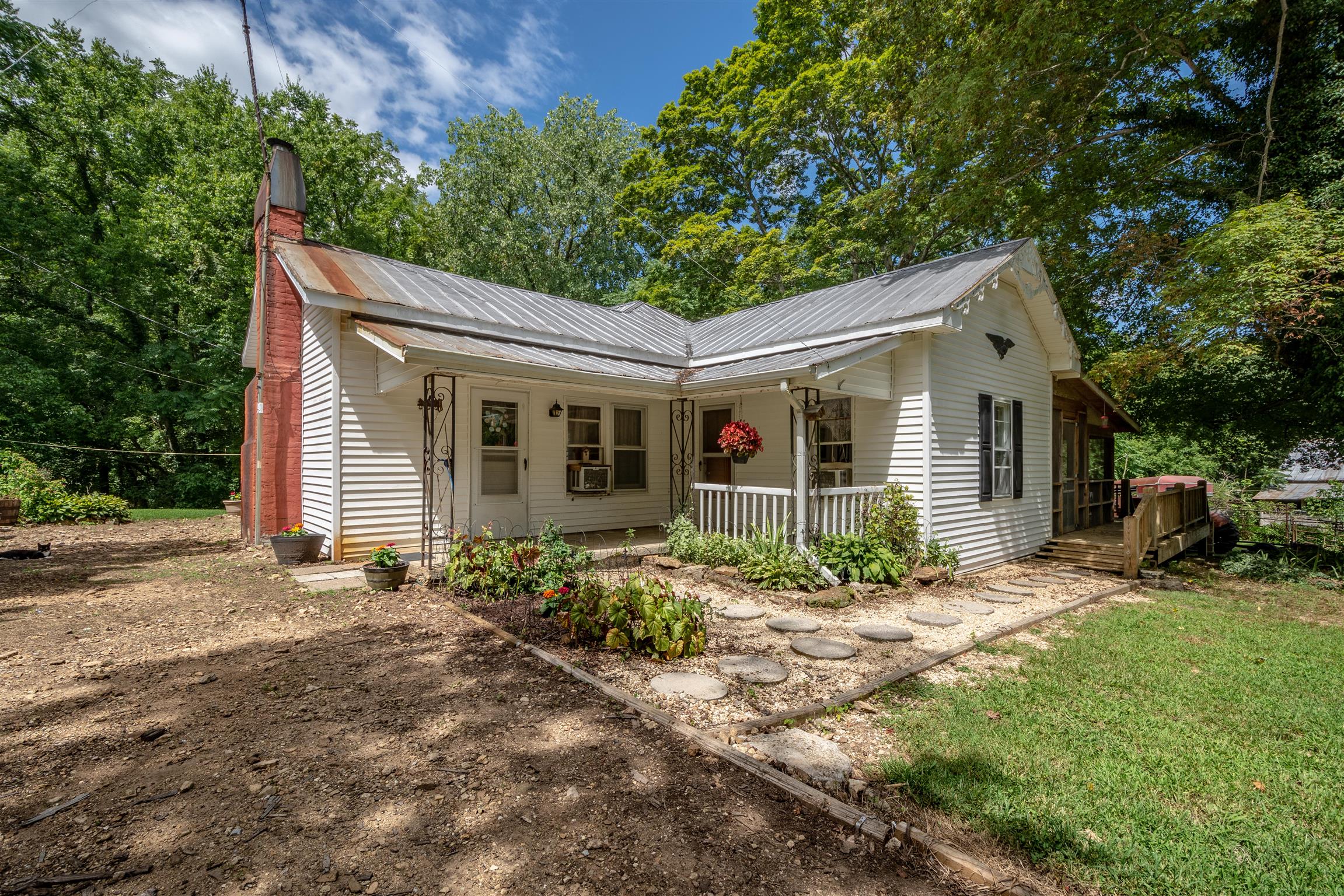 1080 Johnson Branch Road Pulaski, TN 38478 - Photo 11 of 30