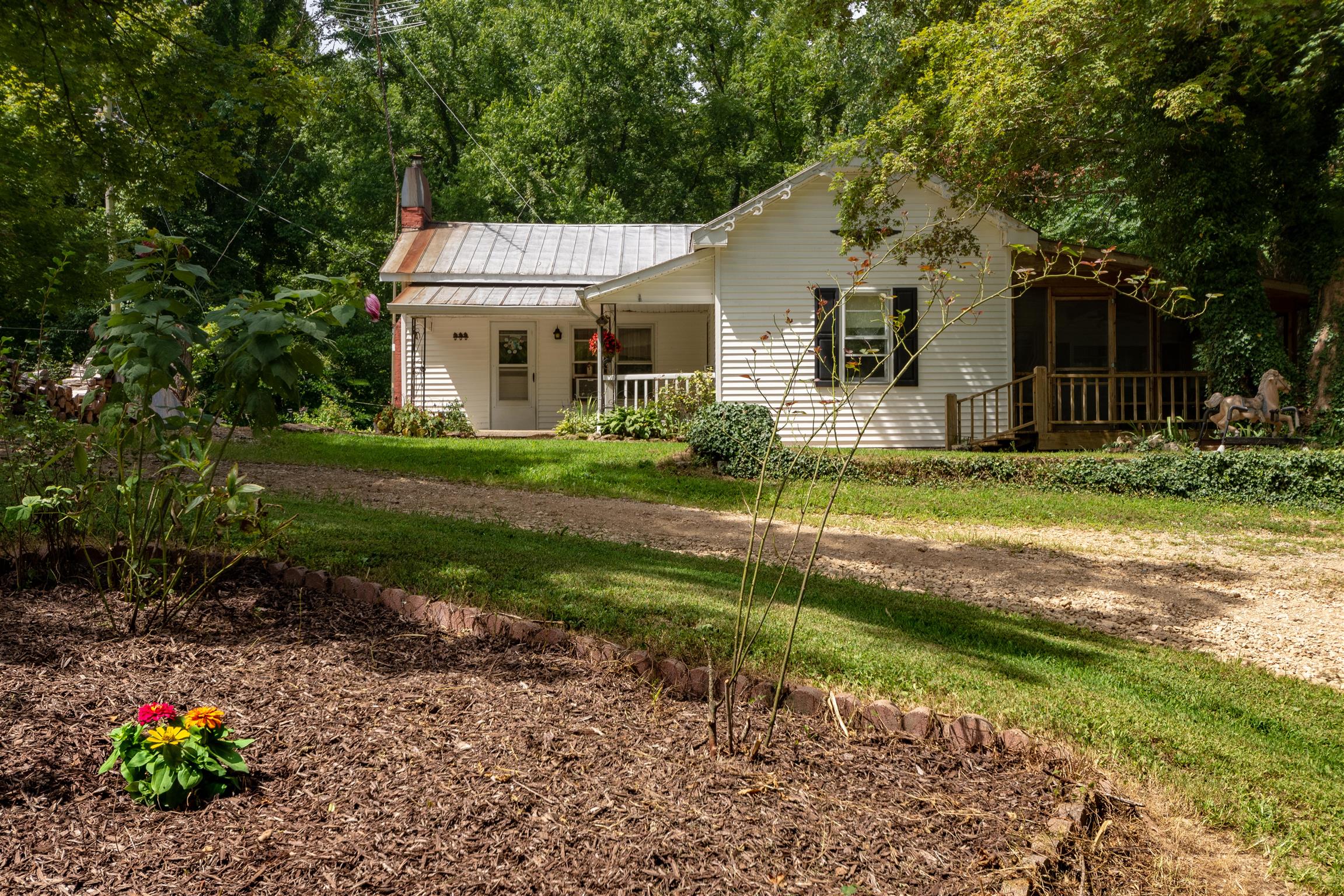 1080 Johnson Branch Road Pulaski, TN 38478 - Photo 9 of 30