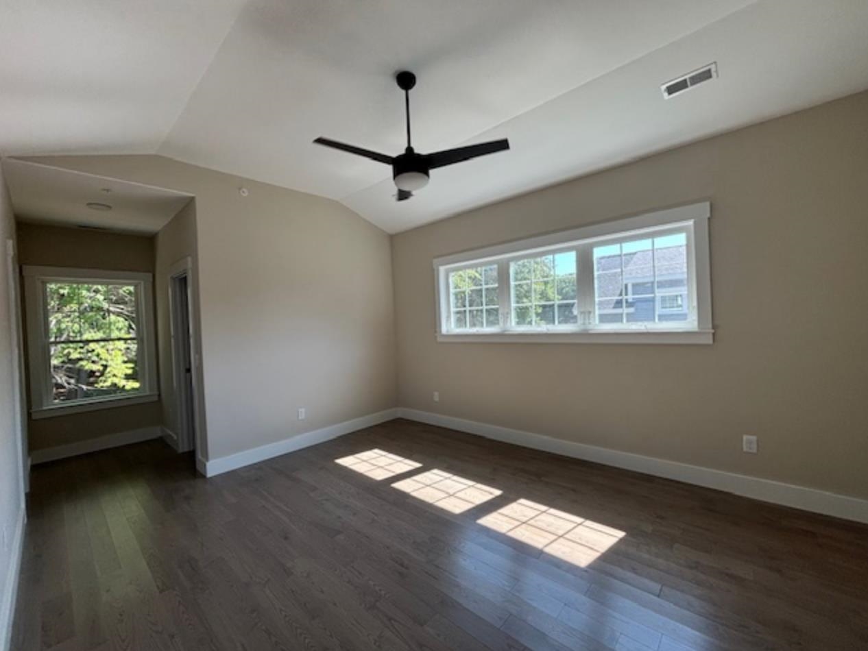 19 Thompson Road North Hampton, NH 03862 - Photo 3 of 20