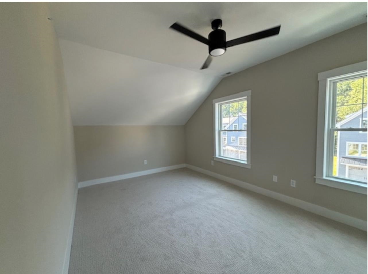 19 Thompson Road North Hampton, NH 03862 - Photo 7 of 20