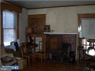 77 Academy Road Bala Cynwyd, PA 19004 - Photo 4 of 8 Living Room