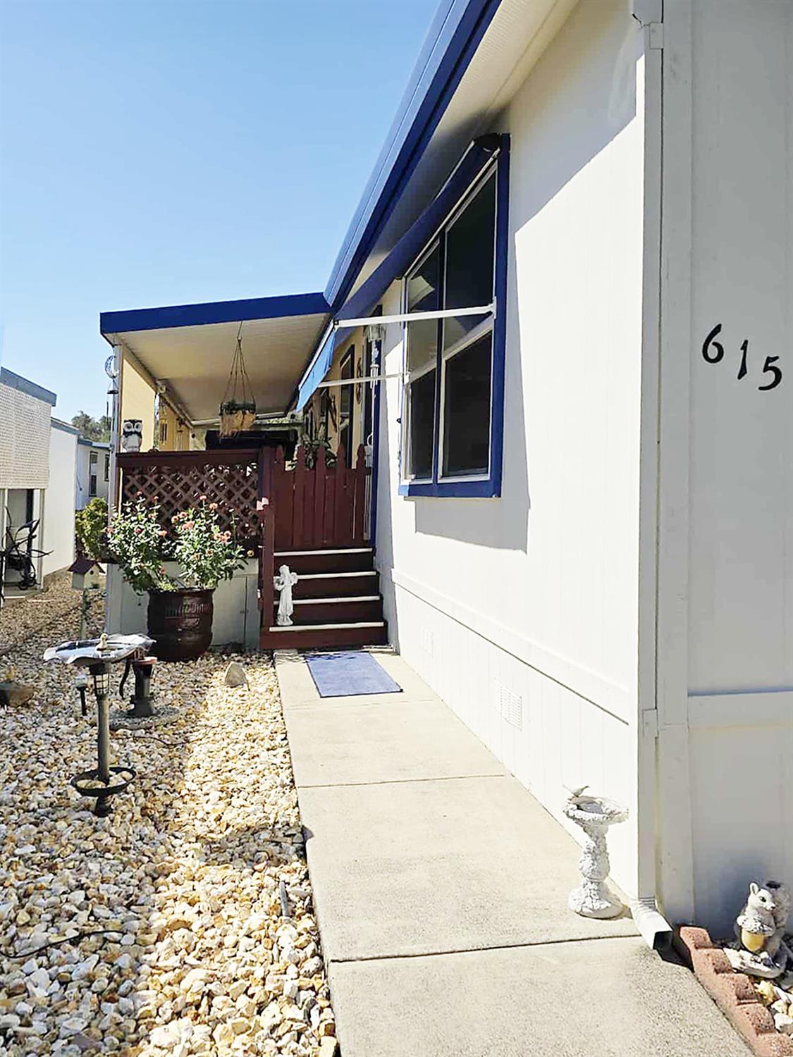 18717 Mill Villa Road, Unit 615 Jamestown, CA 95327 - Photo 3 of 19 a view of entryway and hall
