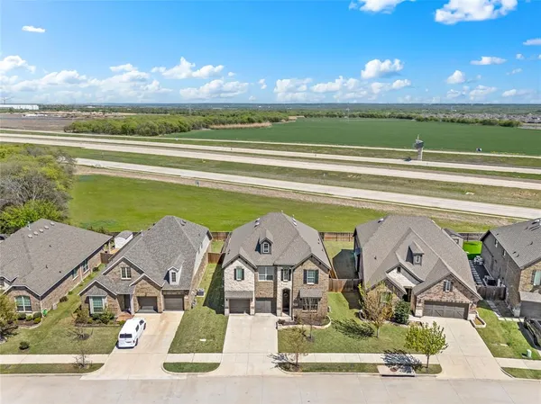 $535,000 | 1807 Gristmill Drive, Mansfield, TX 76063