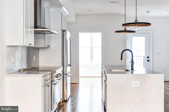 $2,250,000 | 2910 18th Street Northwest, Washington, DC 20009