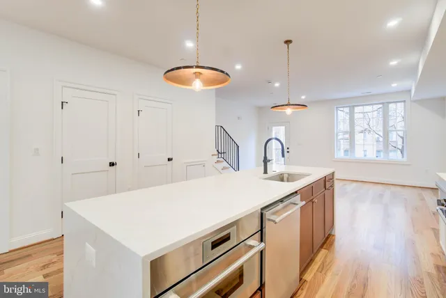 $2,250,000 | 2910 18th Street Northwest, Washington, DC 20009