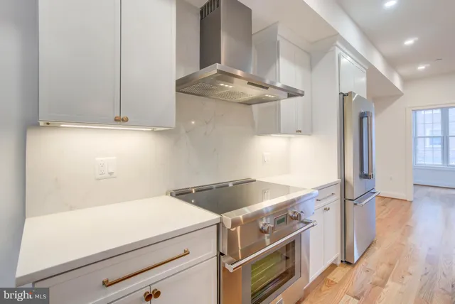 $2,250,000 | 2910 18th Street Northwest, Washington, DC 20009