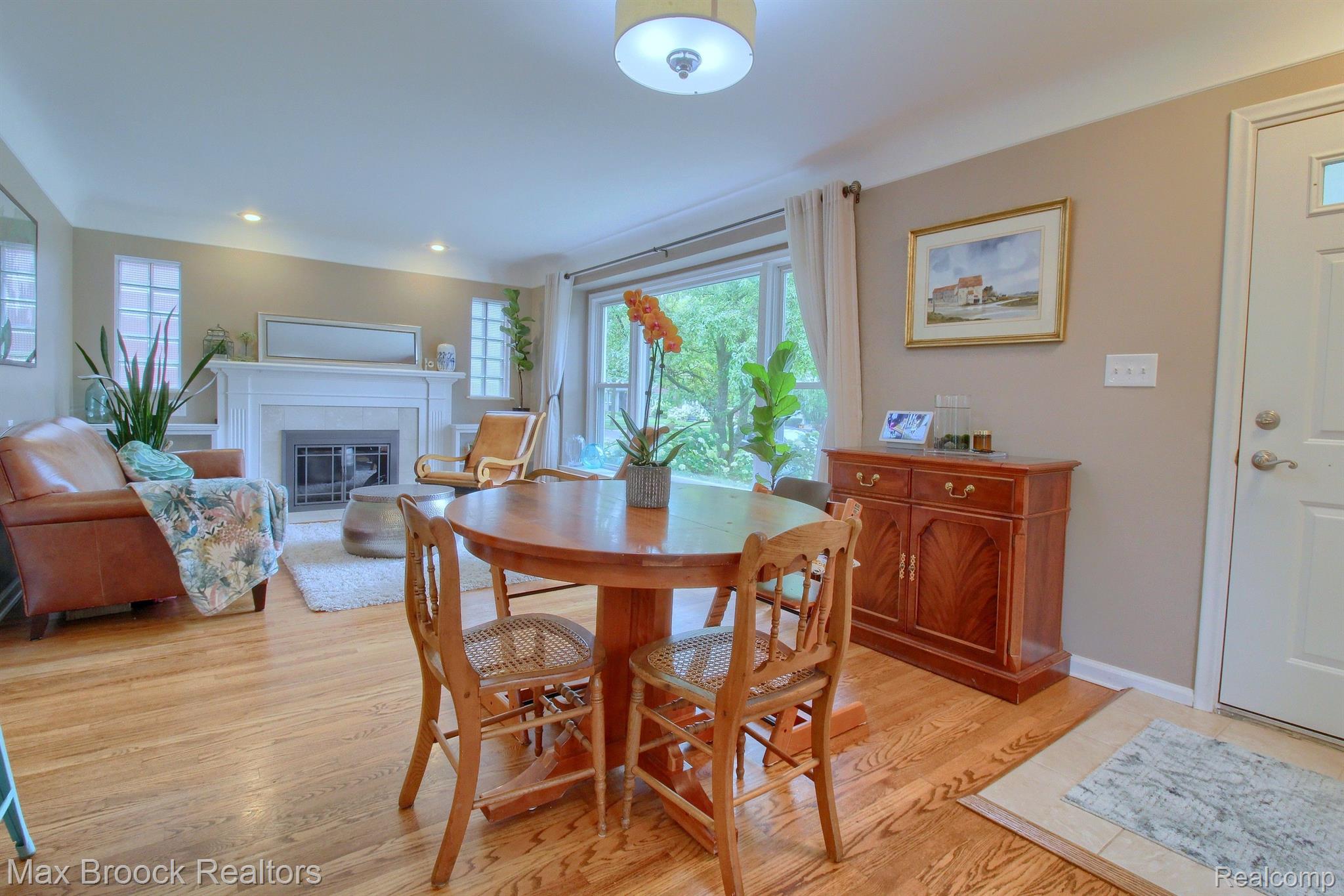 2313 Pembroke Road Birmingham, MI 48009 - Photo 11 of 32 Gallery Image 11