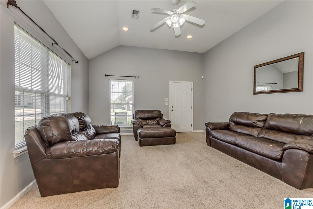 153 Azalea Lane Moundville, AL 35474 - Photo 7 of 30