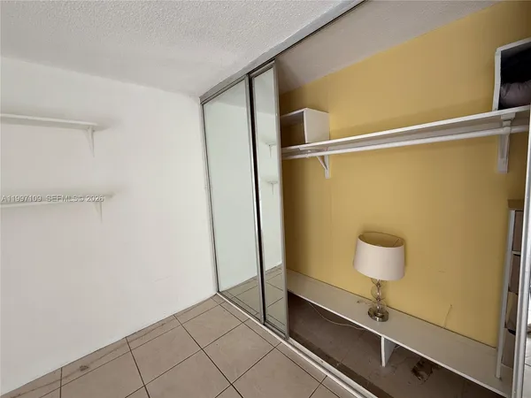 $2,095 | 1620 West Avenue, Unit 204, Miami Beach, FL 33139