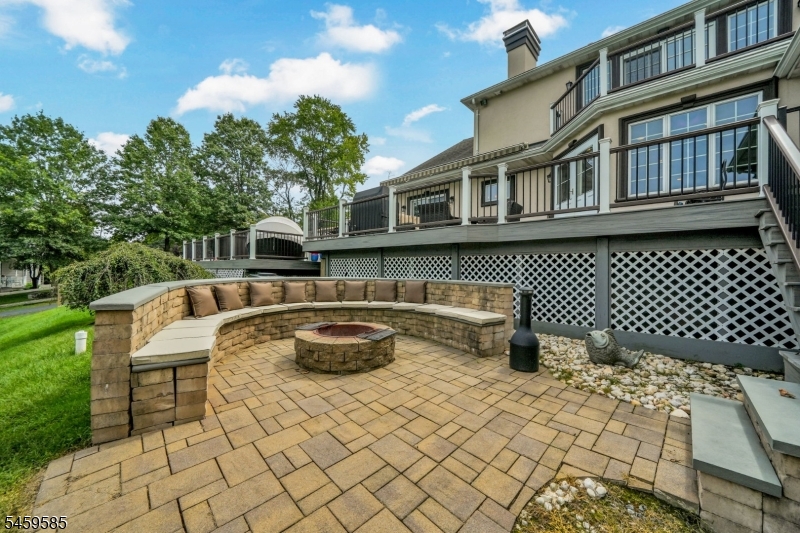 24 West Sunset Road Pequannock, NJ 07444 - Photo 42 of 47 Gallery Image 42