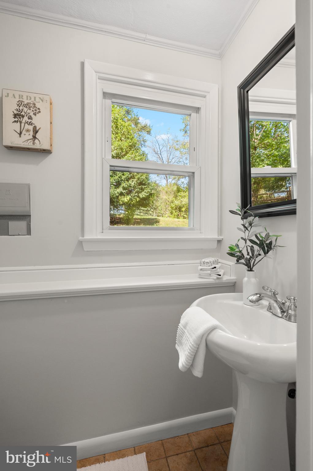 675 Walker Road Wayne, PA 19087 - Photo 19 of 38