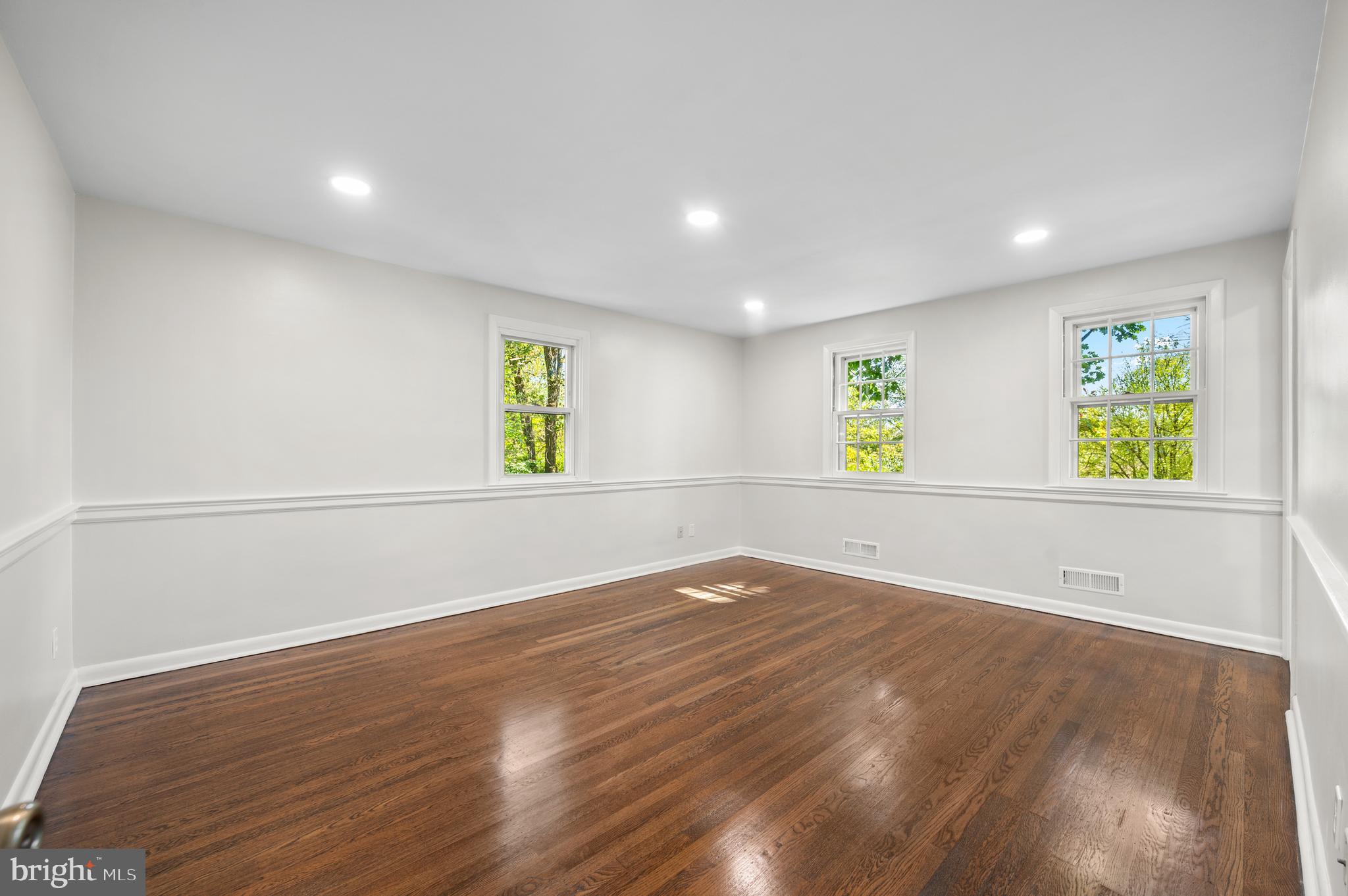 675 Walker Road Wayne, PA 19087 - Photo 26 of 38