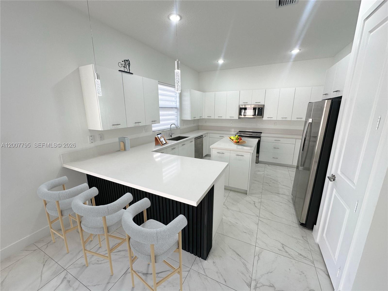 17430 Southwest 46th Street Miramar, FL 33029 - Photo 5 of 24