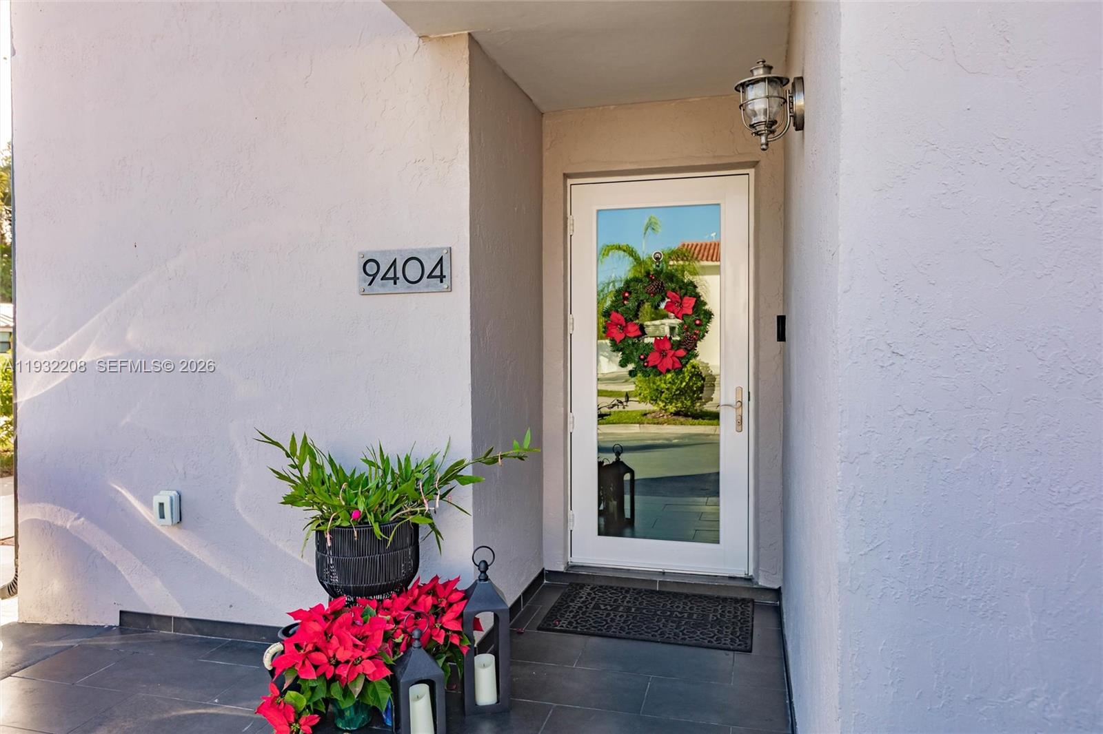 9404 Southwest 8th Terrace Miami, FL 33174 - Photo 11 of 41 a vase of flowers sitting on a floor
