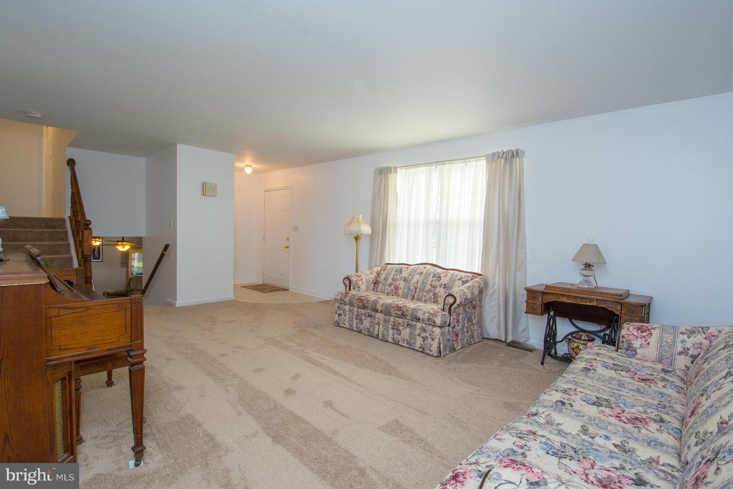 486 Stone Road Westminster, MD 21158 - Photo 2 of 30 Living Room