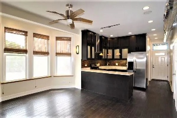 847 West Addison Street, Unit 1R Chicago, IL 60657 - Photo 4 of 9