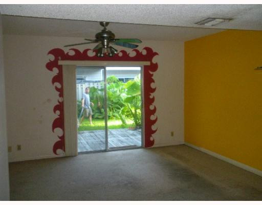 73 Southwest 3rd Street, Unit 73 Pompano Beach, FL 33060 - Photo 3 of 7 Exterior Front