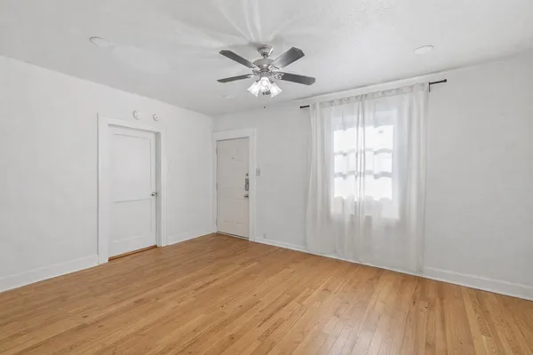 $4,995 | 1202 East 29th Street, Austin, TX 78722