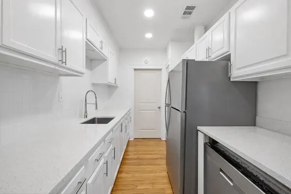 $4,995 | 1202 East 29th Street, Austin, TX 78722