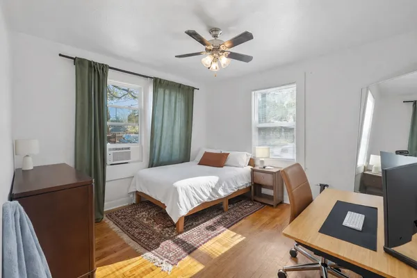 $4,995 | 1202 East 29th Street, Austin, TX 78722