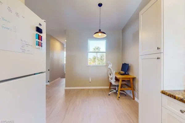 $4,500 | 350 Robin Hood Circle, Unit 202, Naples, FL 34104