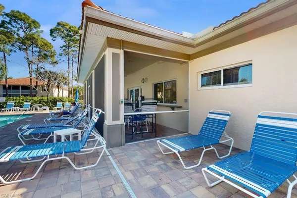 $4,500 | 350 Robin Hood Circle, Unit 202, Naples, FL 34104