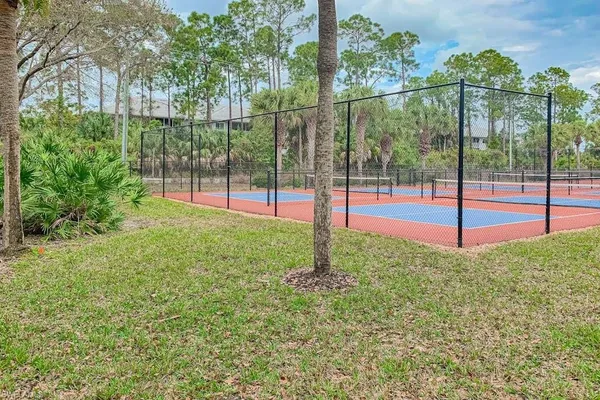 $4,500 | 350 Robin Hood Circle, Unit 202, Naples, FL 34104