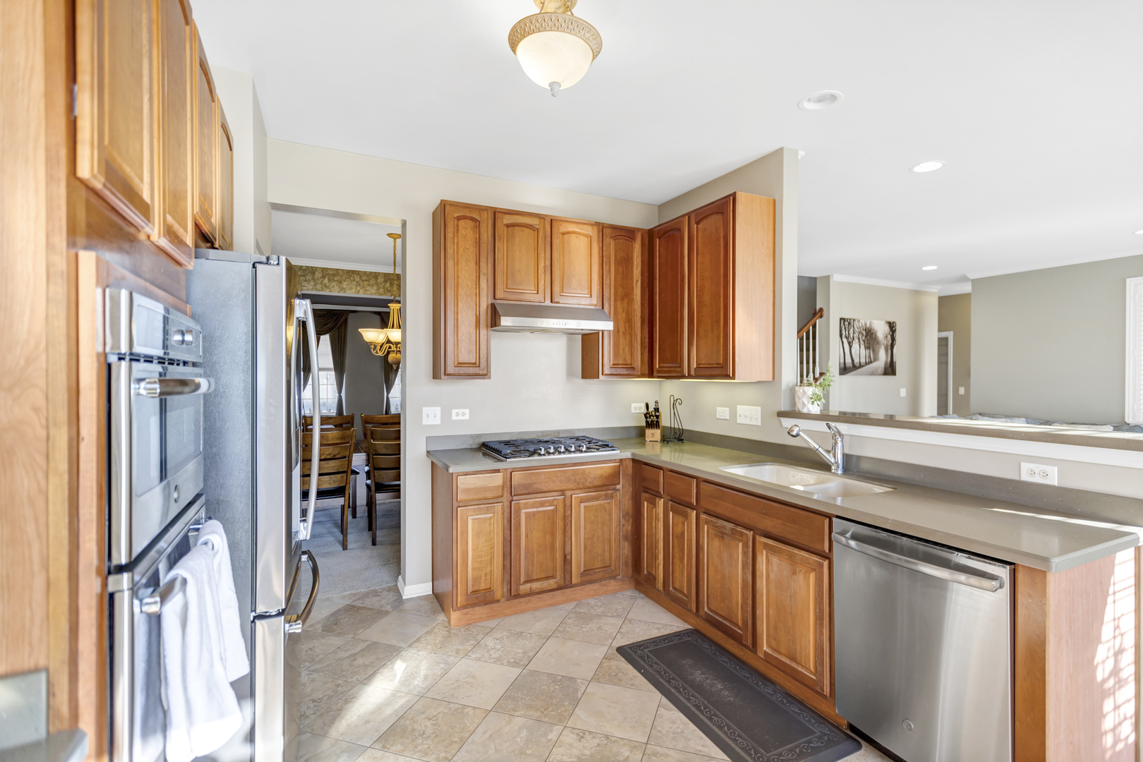 320 Tralee Lane McHenry, IL 60050 - Photo 14 of 46