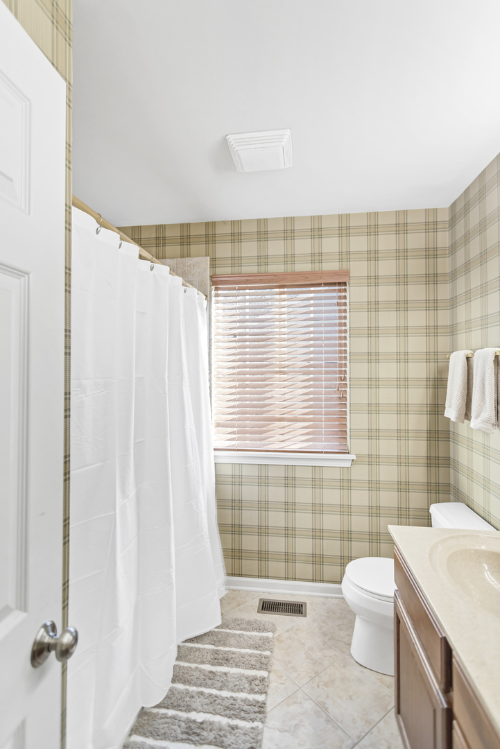 320 Tralee Lane McHenry, IL 60050 - Photo 35 of 46