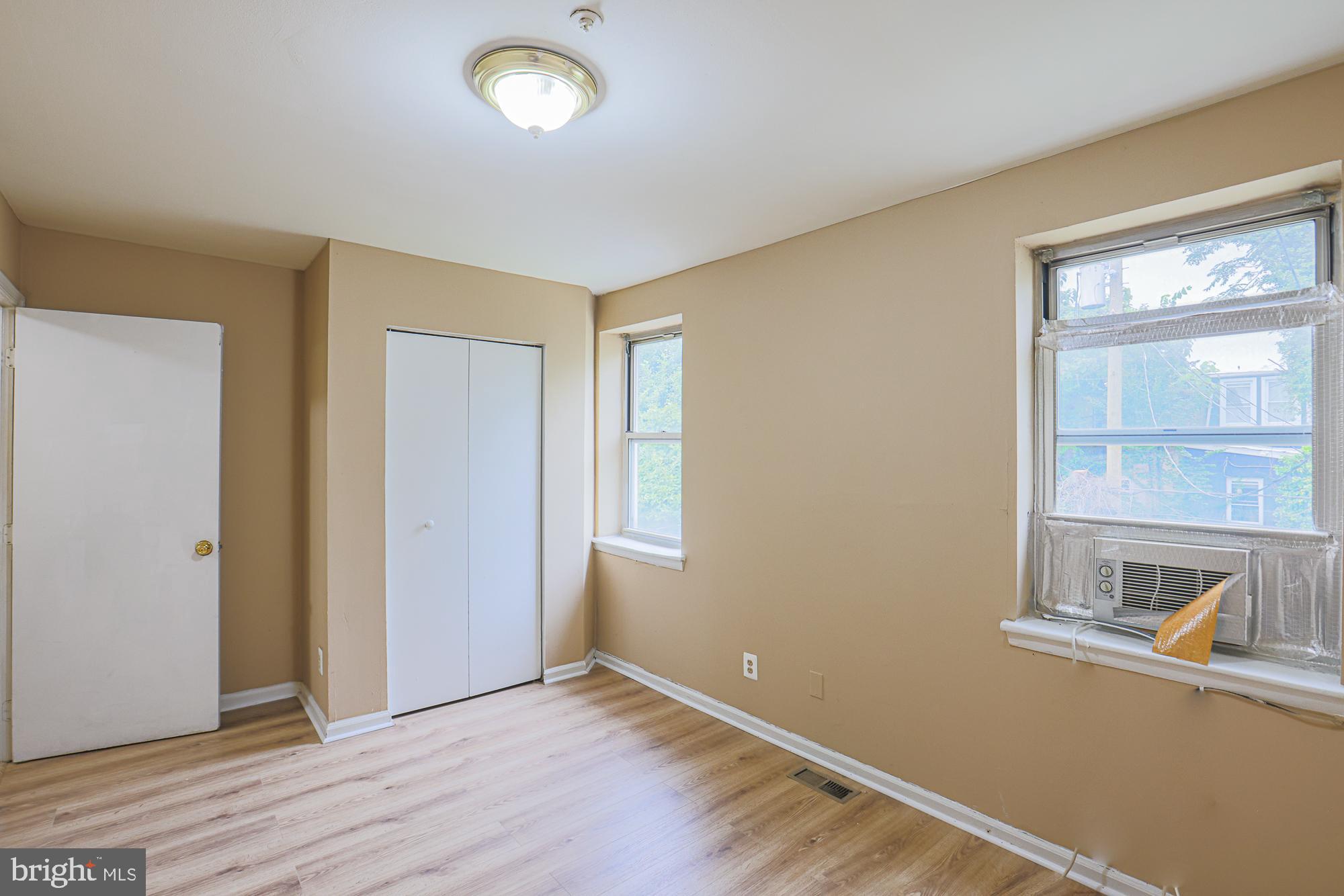1025 Edmondson Avenue Baltimore, MD 21223 - Photo 28 of 36 Unit B (second floor) Prmary bedroom
