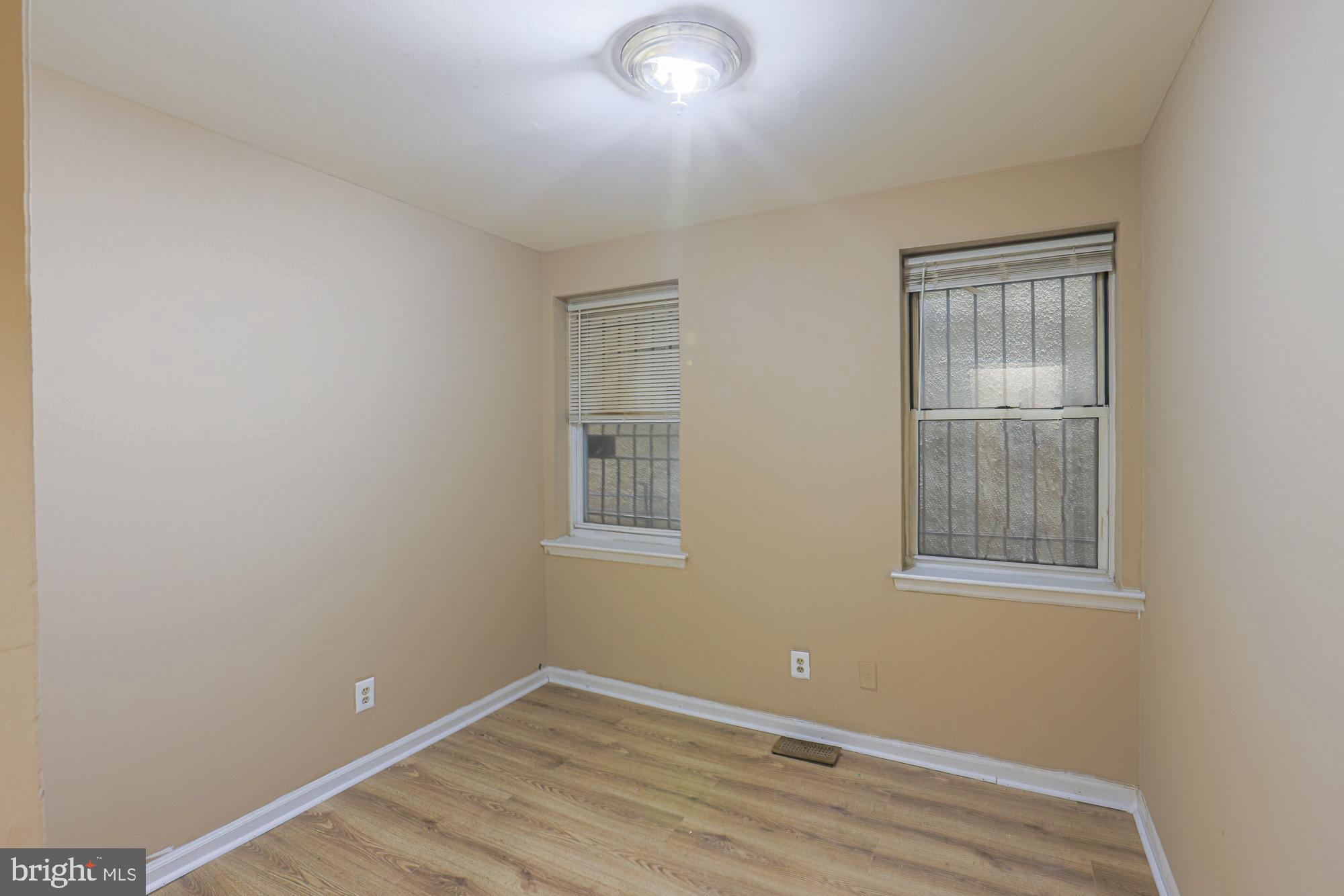 1025 Edmondson Avenue Baltimore, MD 21223 - Photo 30 of 36 Unit B (second floor) Second bedroom