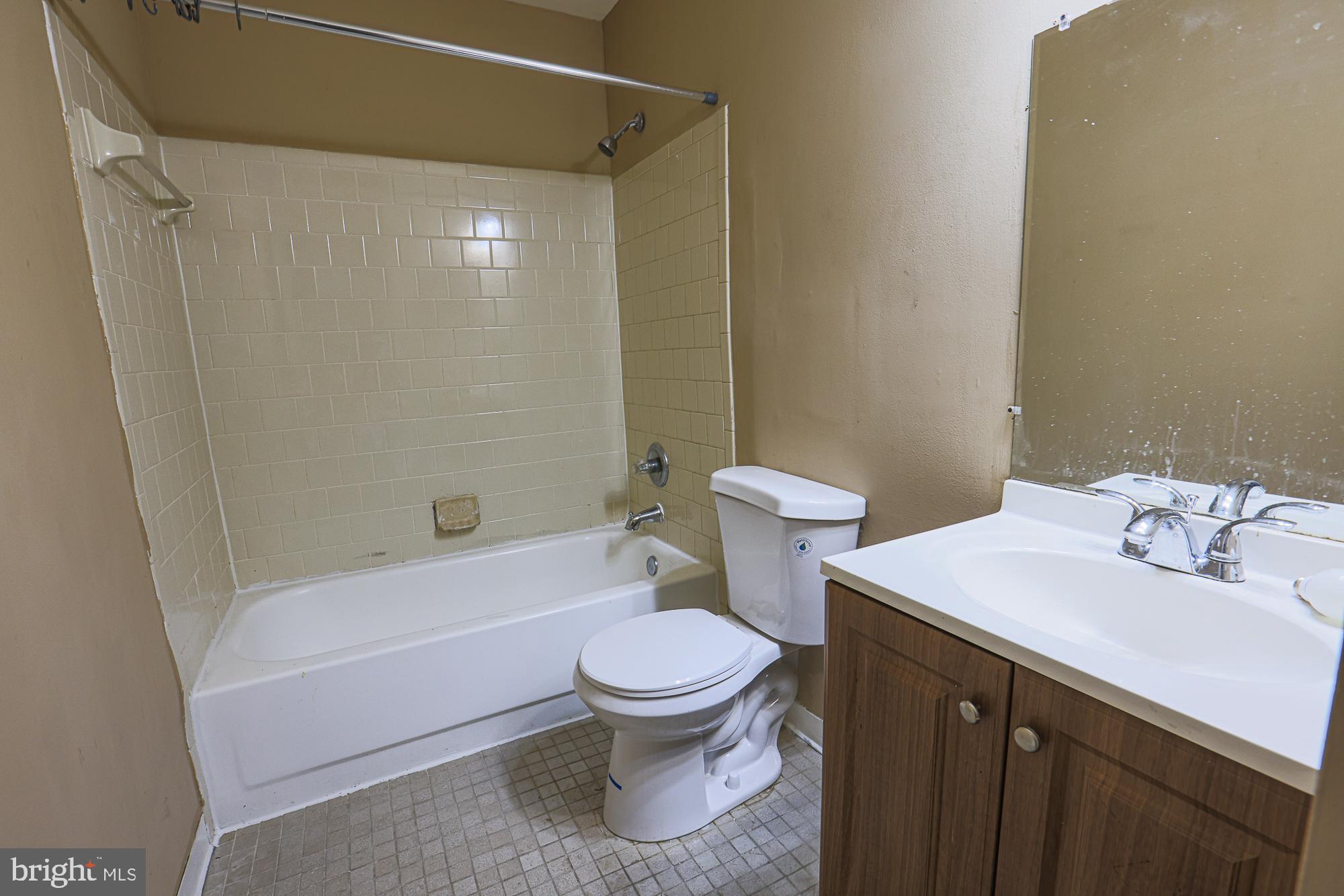 1025 Edmondson Avenue Baltimore, MD 21223 - Photo 35 of 36