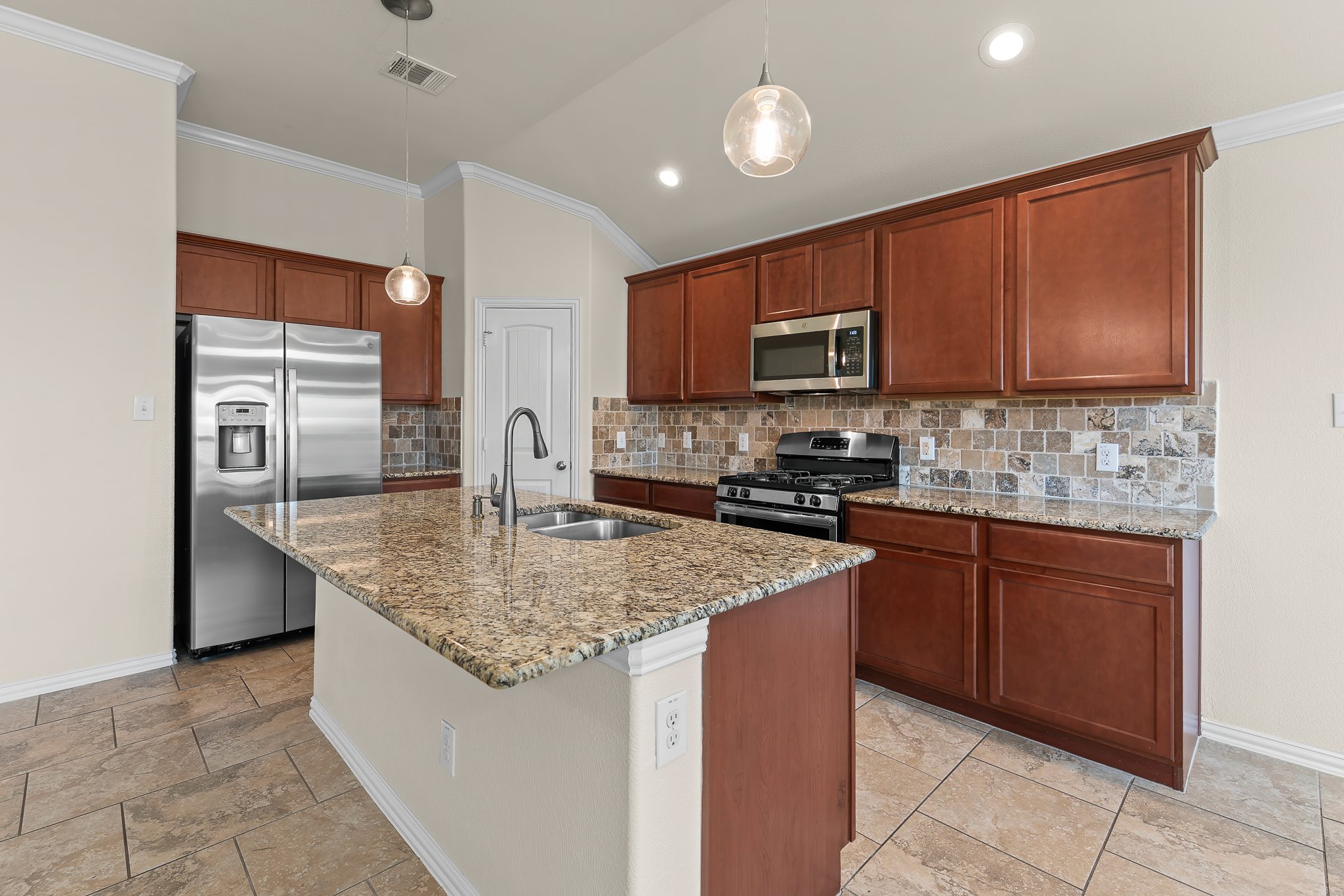 4517 Chestnut Meadows Bend Georgetown, TX 78626 - Photo 17 of 40