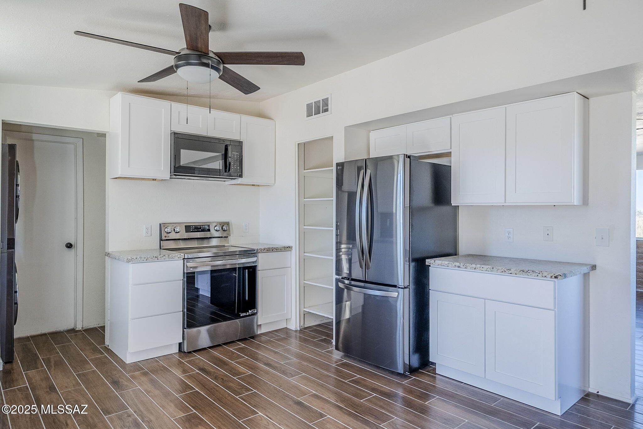 6190 South Marstellar Road Tucson, AZ 85735 - Photo 9 of 31 Gallery Image 9
